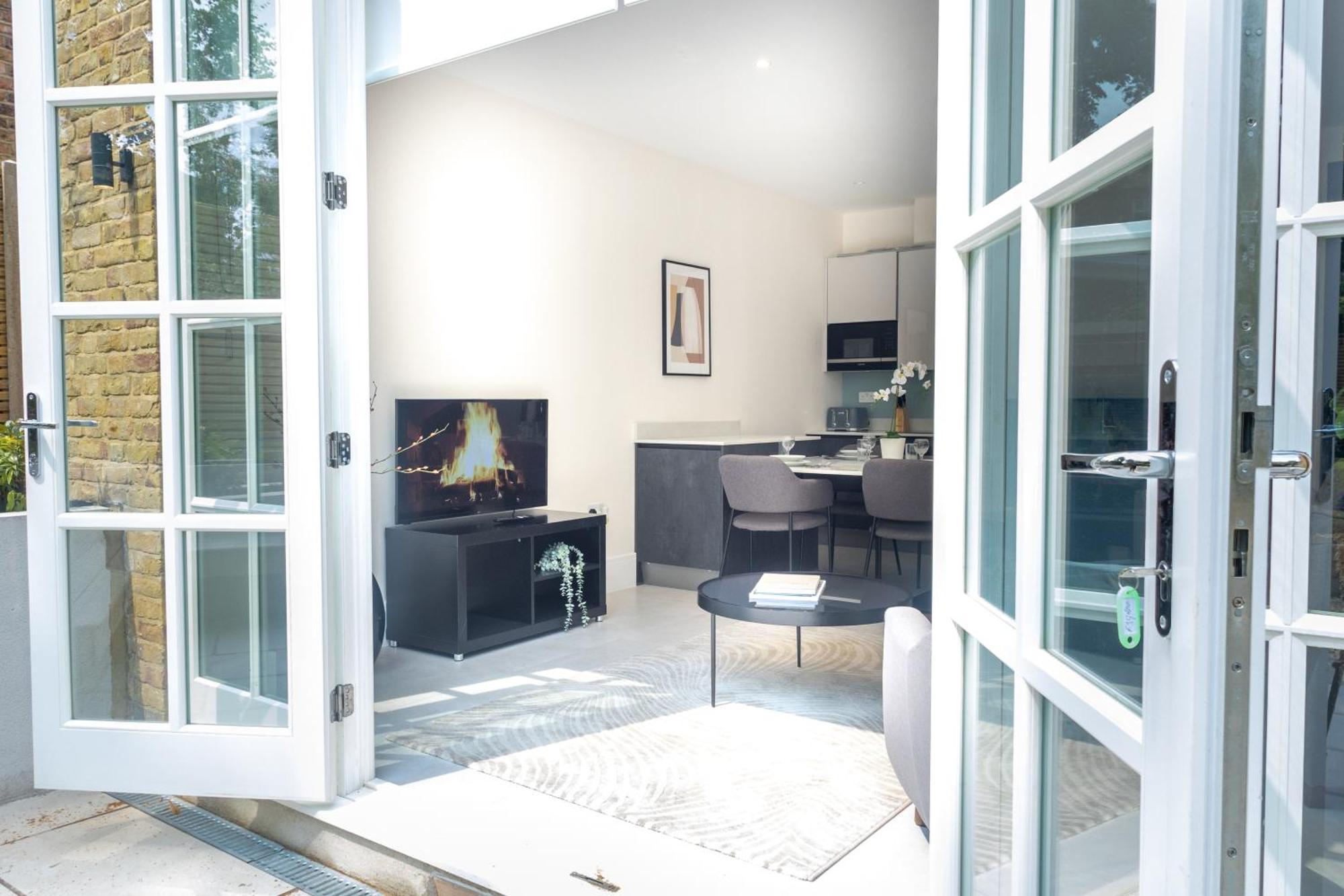 Premier London Apartments Near Camden Markets Very Close To Tube Stations By Sojo Stay Bagian luar foto